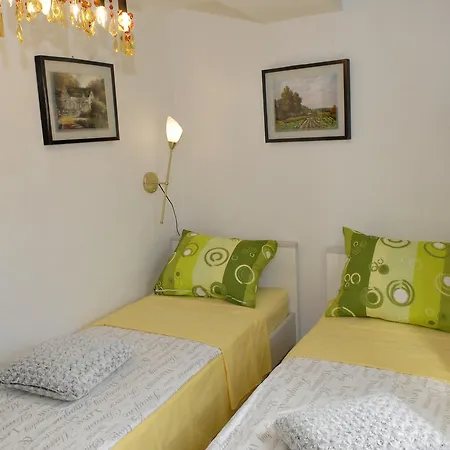 Piazzeta De Luxe Apartman
